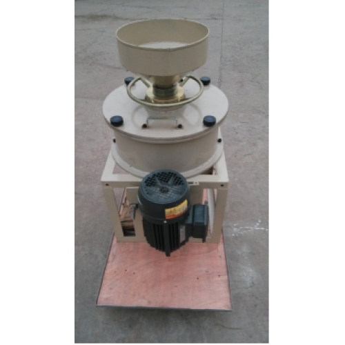 1- Karabuğday kabuk kırma makinesi ve elekler (ithal)